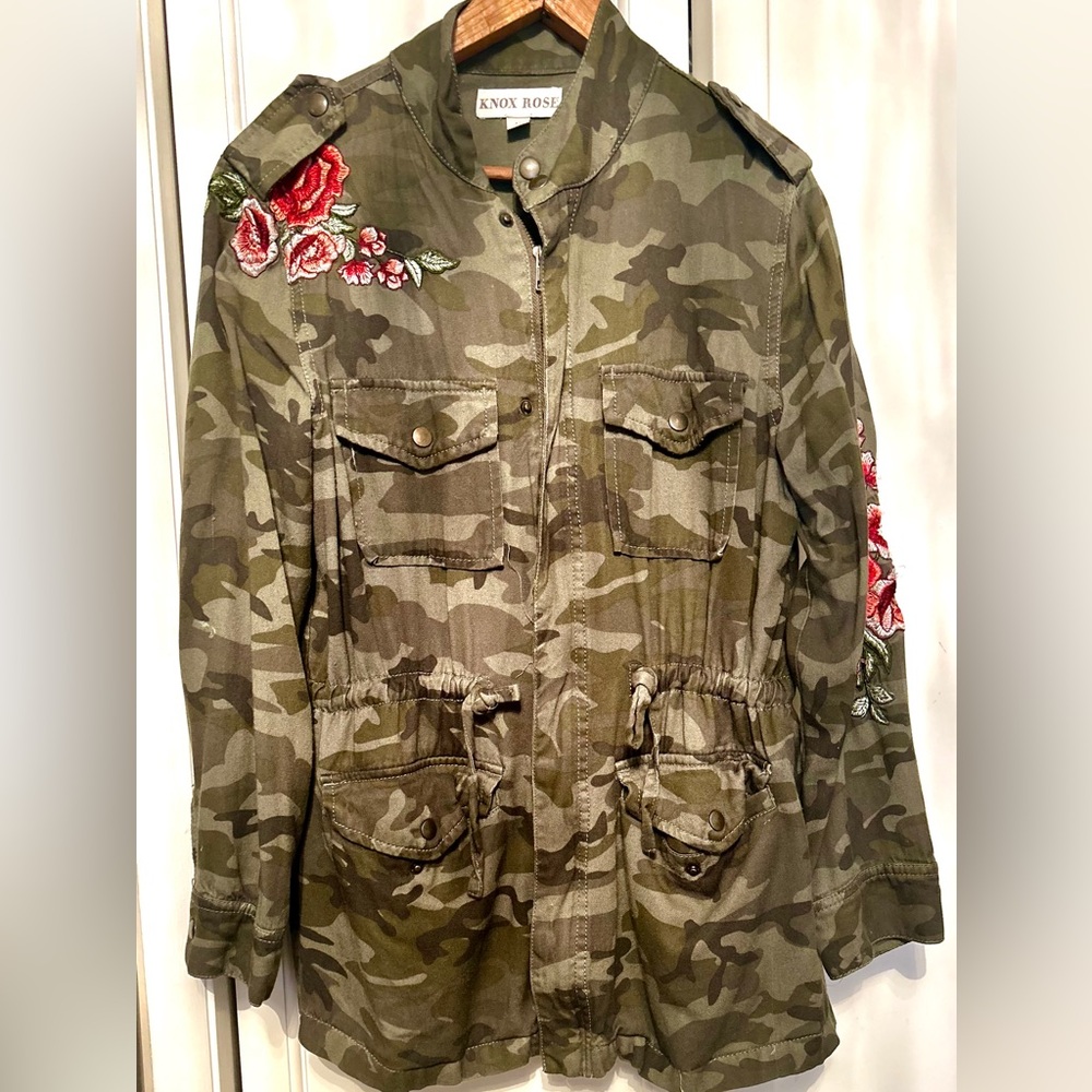 Knox Rose Olive Green Camouflage Utility Jacket with Floral Embroidery